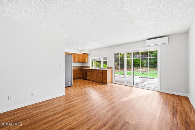 Photo - 1438 Calle De Oro