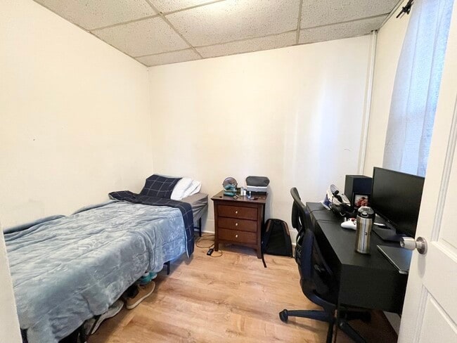 Photo - 1572 Tremont St Unit 2