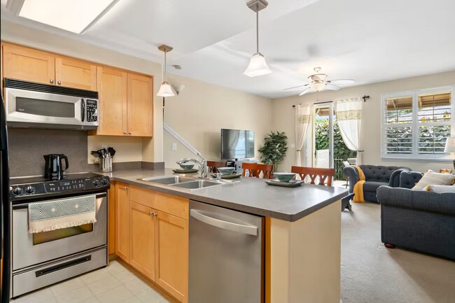 92-1504-1504 Aliinui Dr