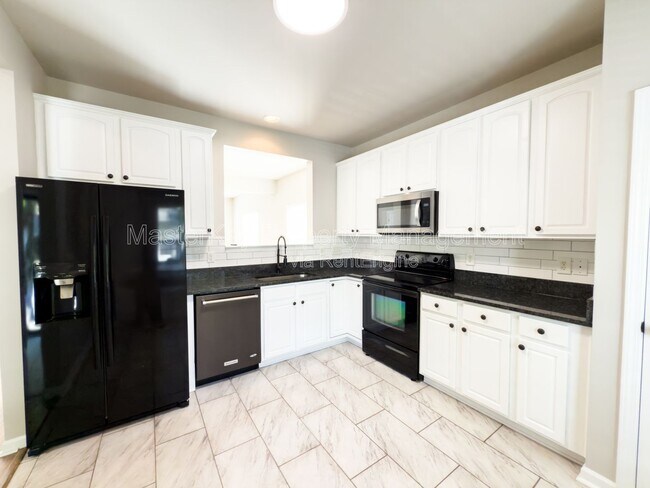 Photo - 123 Baberton Dr