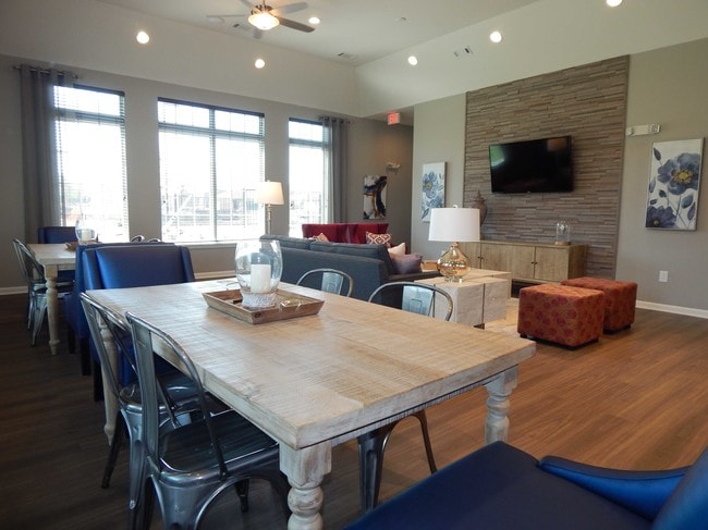 Photo - Residences of Gallatin