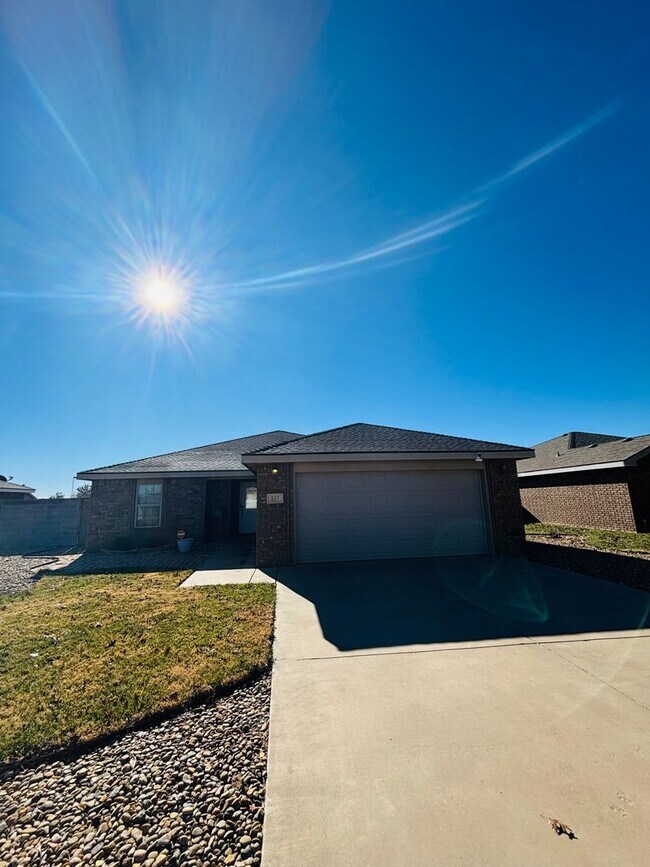 Photo - 517 Almond Tree Ln