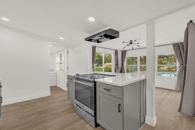 Photo - 1260 Seminola Blvd