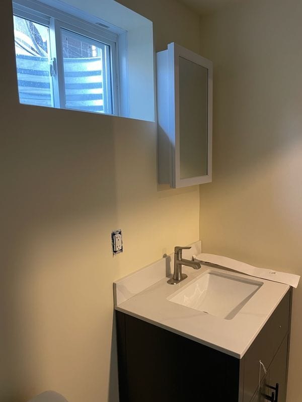 Photo - 441 Sunrise Highway North Service Rd