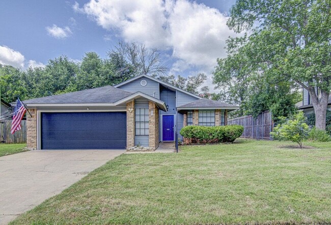Building Photo - 2801 Norfolk Dr