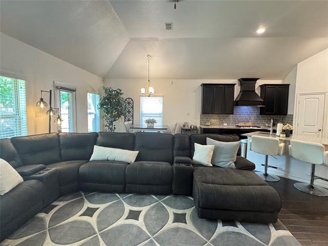 Photo - 1020 Lake Sierra Wy