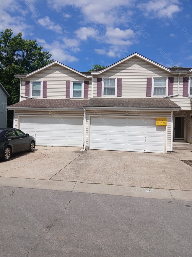 Building Photo - 1267 Petzold Dr