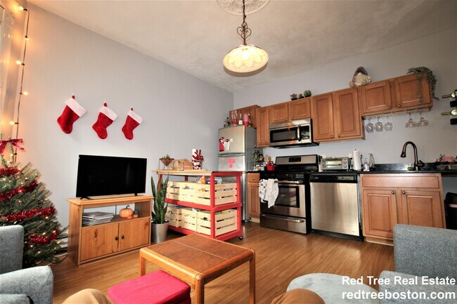 Photo - 93 Hillside St Unit 1