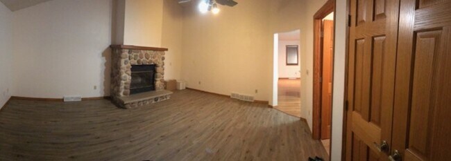 Photo - 1704 E Capitol Dr