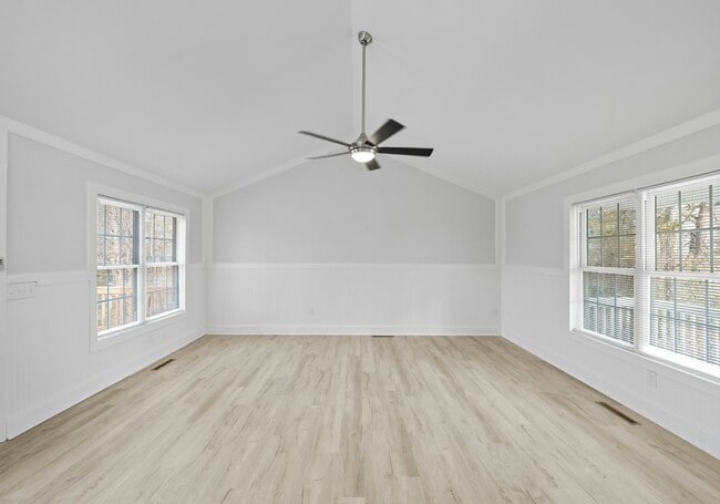 Photo - 114 Wayne Ave