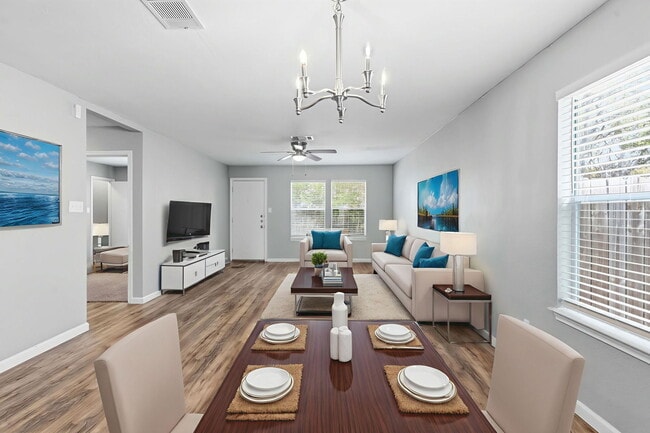 Photo - 1612 Sylvia Ln