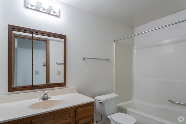 1BR, 1BA - View Pointe