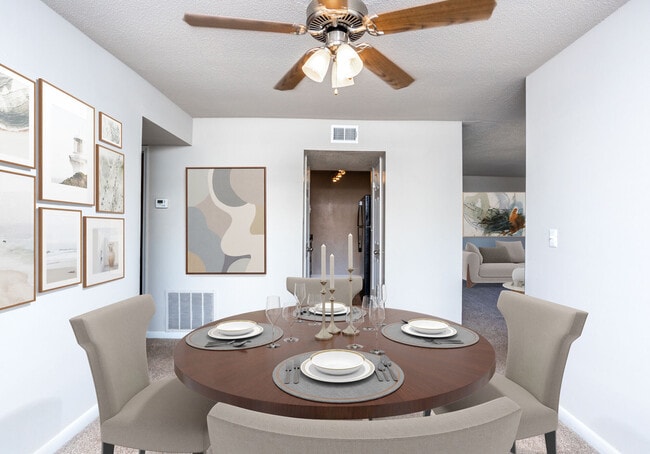 Photo - Carriage Hills Apartments