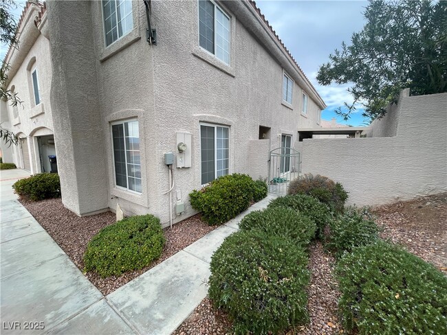 Photo - 502 Quail Bird Pl