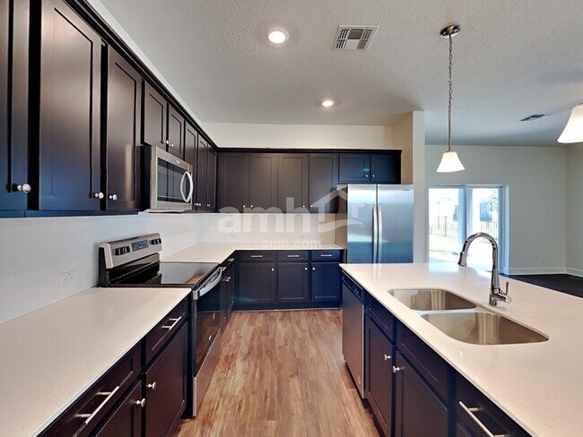 Photo - 33841 Widman Way