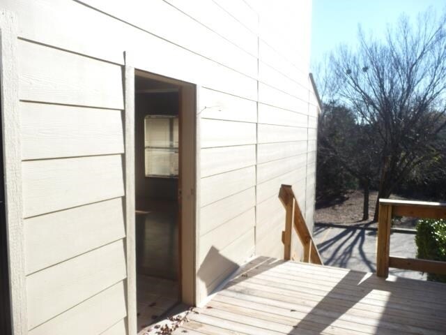 Photo - 2802 NE 9th St