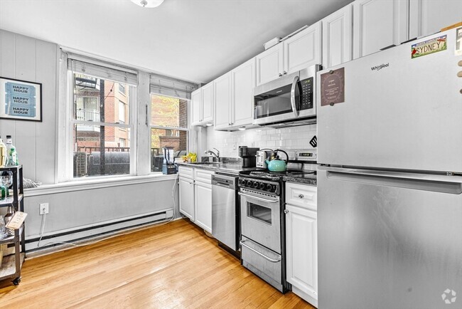 Building Photo - 115 Salem St Unit 2 Rental