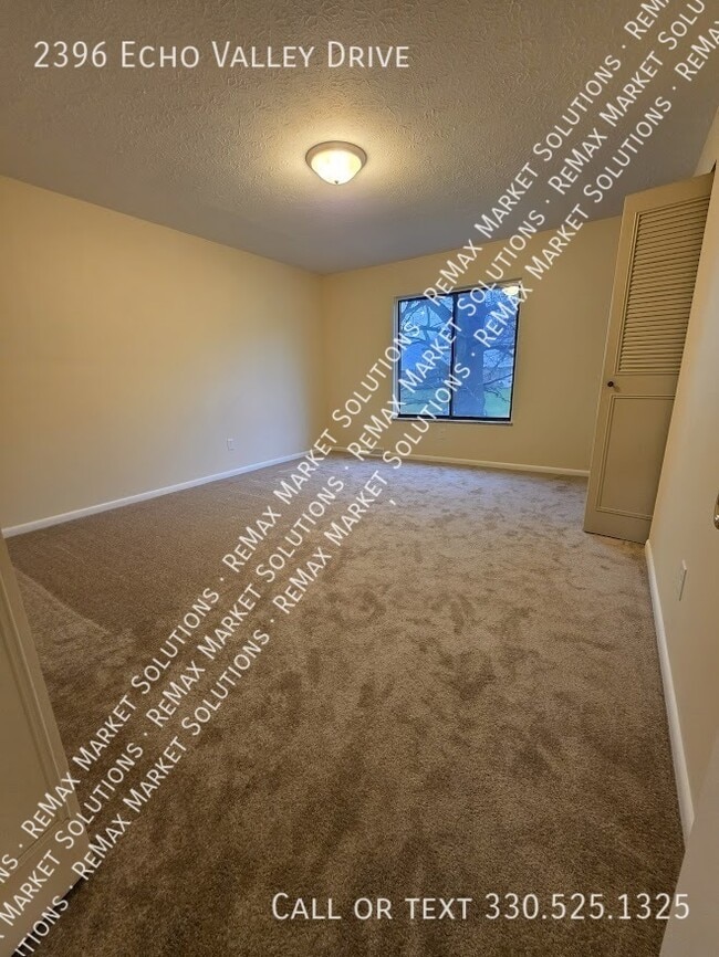 Photo - 2396 Echo Valley Dr