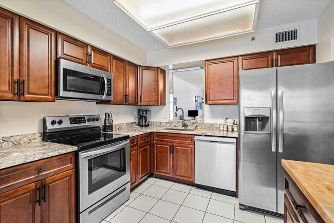 Photo - 4570 NW 18th Ave Condo Unit 706