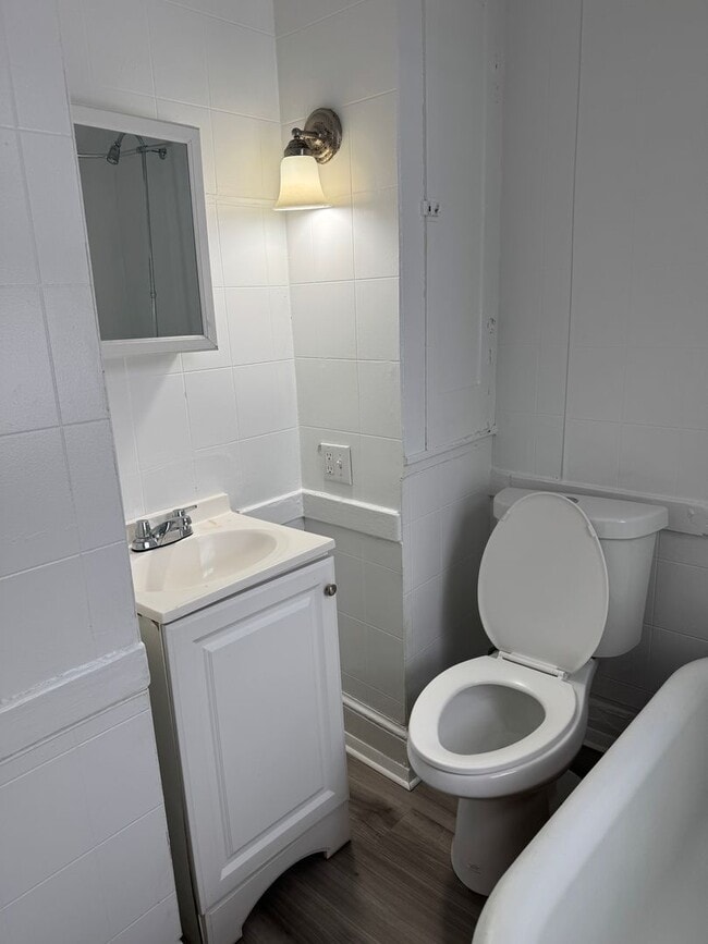 Photo - 3bd Single Buckeye/Kinsman Cash Pay