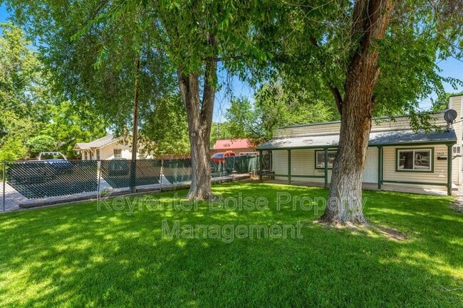 Photo - 1912 S Owyhee St Unit 3
