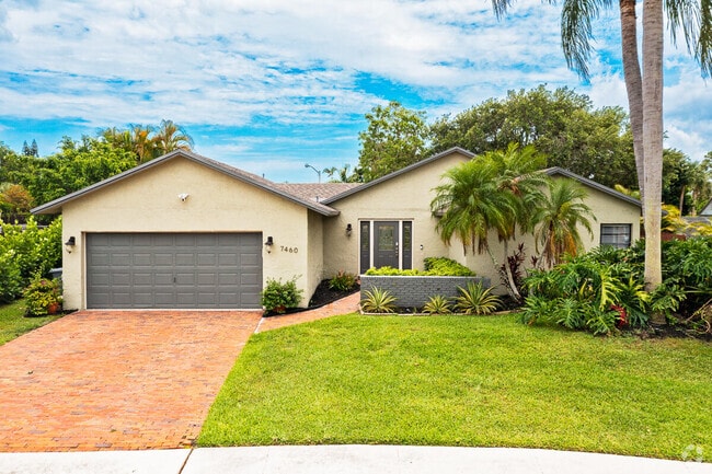 Building Photo - 7460 San Clemente Pl Rental