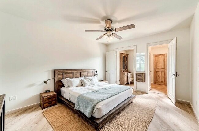 Photo - 845 Augusta Dr