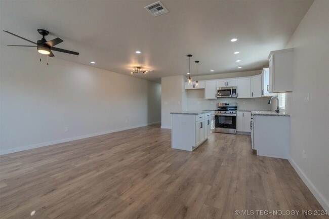 Brand New 3-Bed, 2-Bath Home for Lease – Modern Living in Tulsa