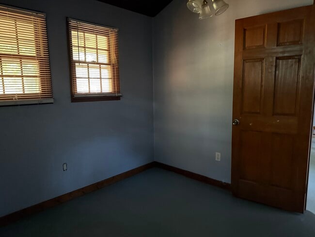 Photo - 74 Live Oak St