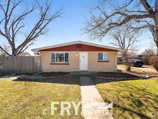 Building Photo - Updated 1/2 Duplex Near Olde Town Arvada Unit 8308 Rental