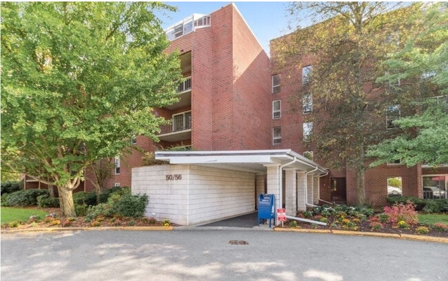 Photo - 50 Broadlawn Park Unidad 307