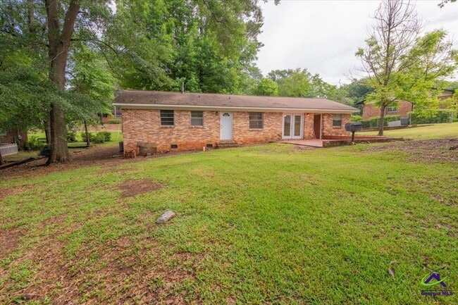 Building Photo - 308 Juniper Rd