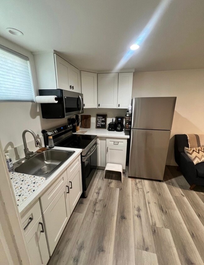 Photo - 20713 Lemay St Unidad The Mockingbird Cottage