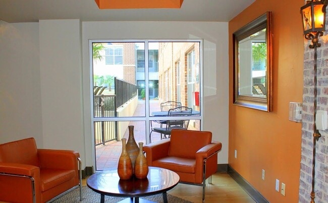 Photo - 1001 Ross Ave Unit 19A