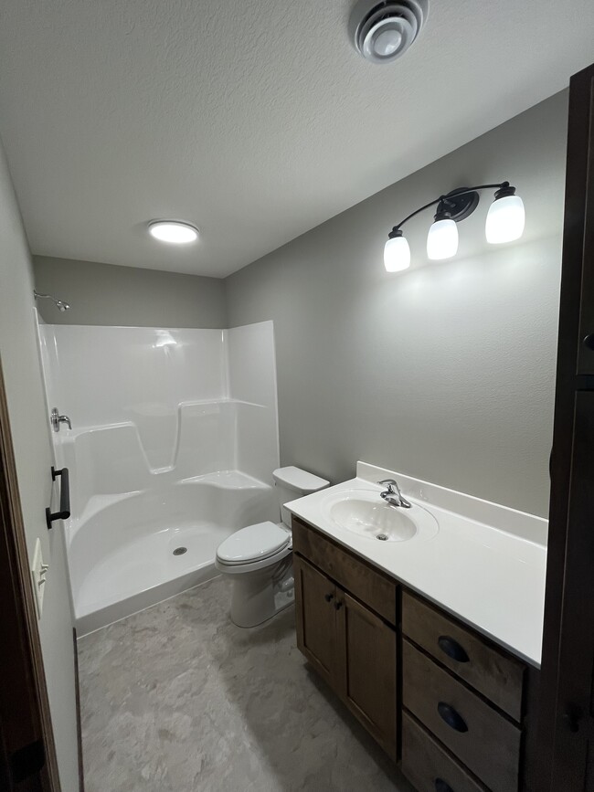 Photo - 634 Veronica Ct Unit 1