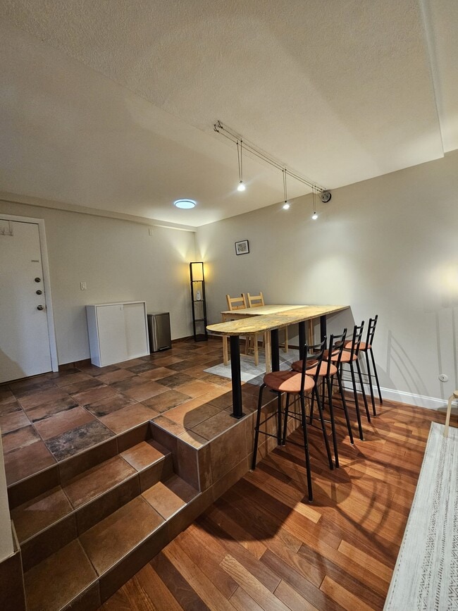 Photo - 57 Broadlawn Park Unit 11