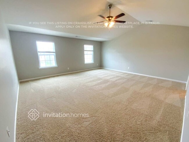 Photo - 142 Cherry Birch St