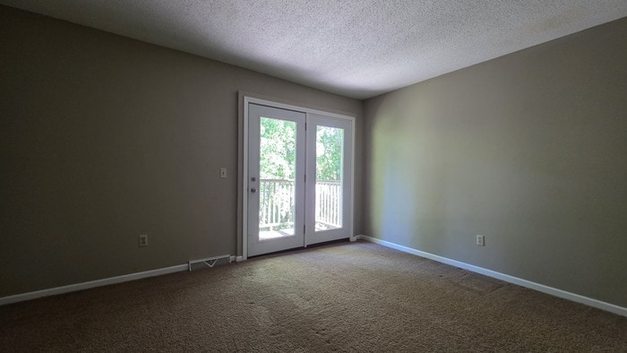 Photo - Renovated townhome in Linden Square.