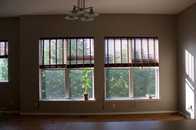 Photo - 25 Pallister St Casa Adosada