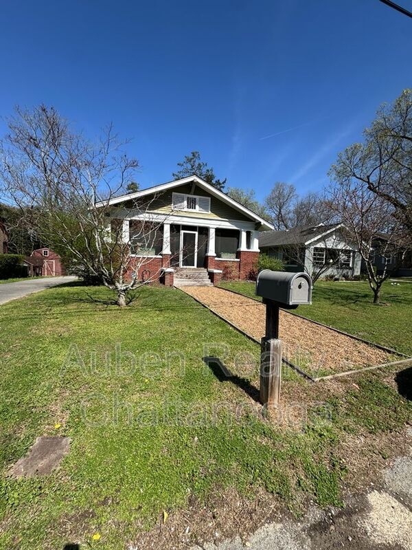 Photo - 3211 Montview Dr