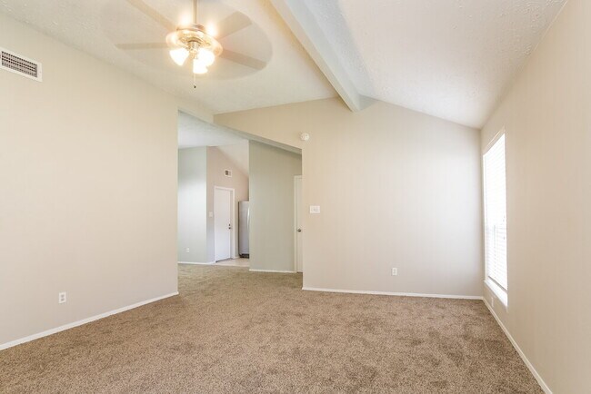 Photo - 7010 Foxmont Ln