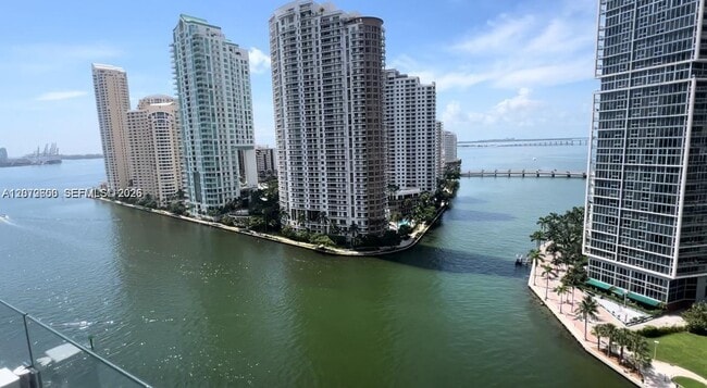 Photo - 300 Biscayne Blvd Way Unidad 1805W