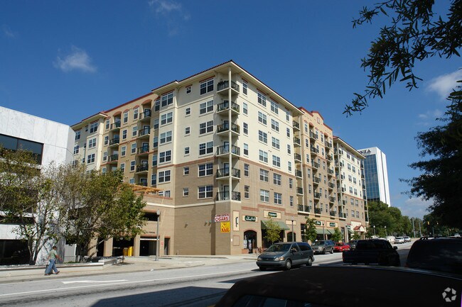 Photo - Decatur Renaissance Apartments