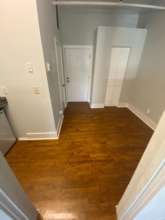 310 S Dixie Hwy Apartment Unit 4 West Palm Beach, FL