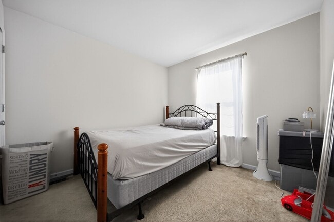 Photo - 11 Faraday Ct