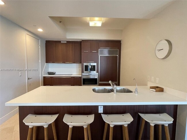 Photo - 15901 Collins Ave Unit 507