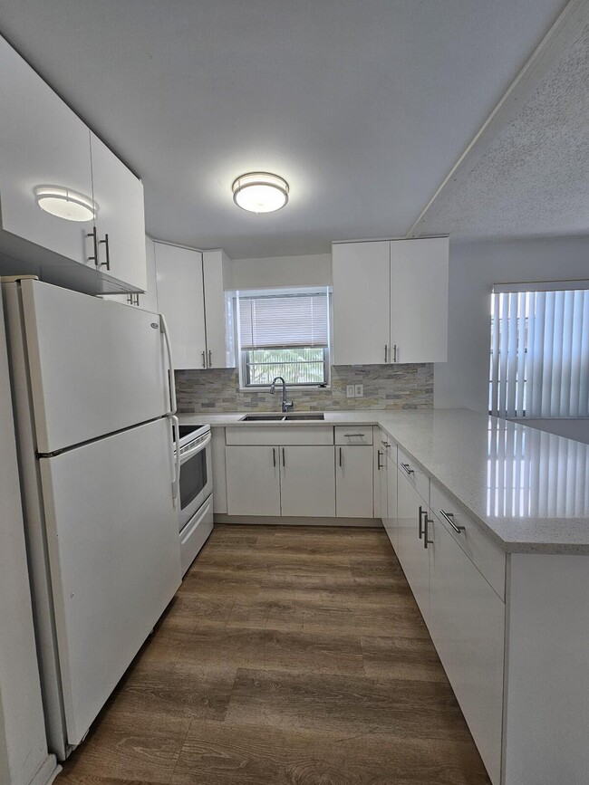 Photo - 105 Windsor E Unidad 105