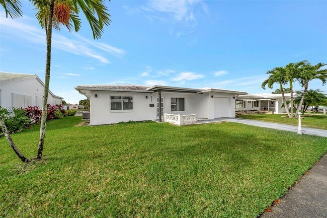 8502 NW 59th St