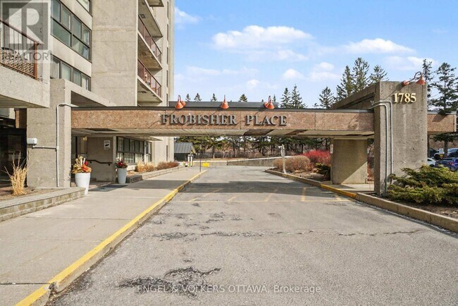 Photo - 1785 Frobisher Ln Unit 404