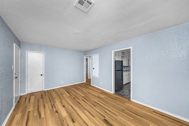 Photo - 2218 NW Pollard Ave